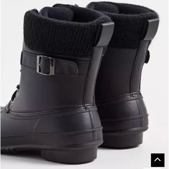 Women's Black Lace-Up Cold Weather Bootie boots size 6R EUC - Picture 3 of 10